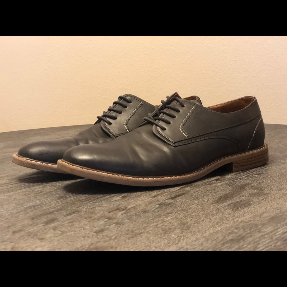 Sonoma men’s grey dress shoes size 12